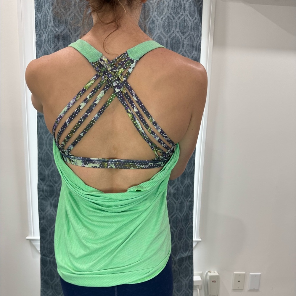 Lululemon bra tank top
